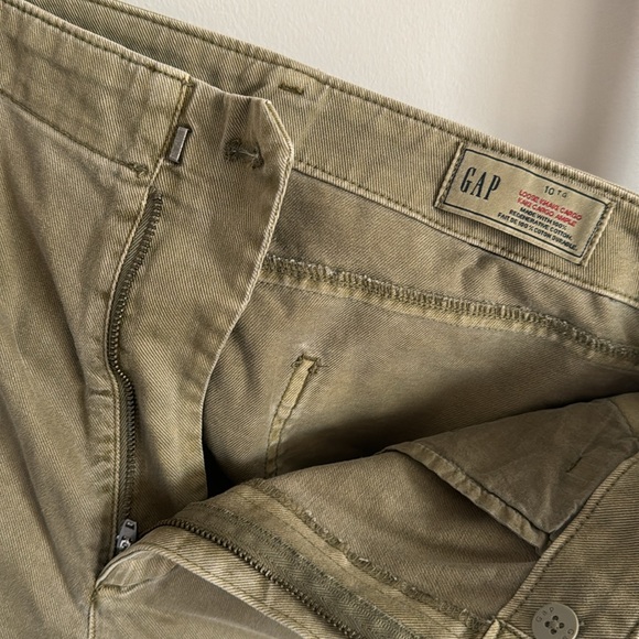 Green Gap Cargo Pants - Picture 2 of 4